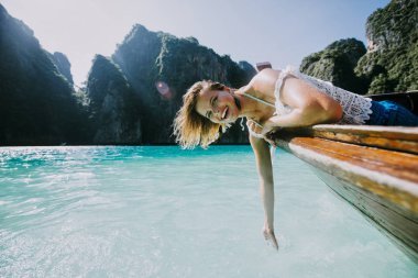 Güzel kadın phi phi adası ve maya b bir gezi yapma