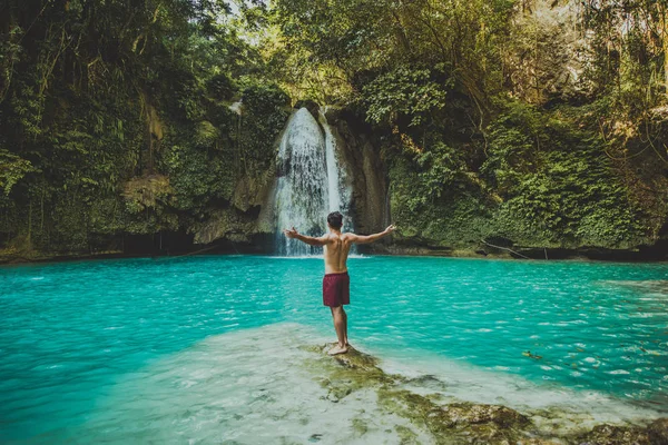 Kawasan Falls en Cebú, Filipinas — Foto de Stock