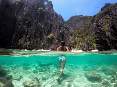 El Nido, Palawan, Filipinler içinde tropikal plaj