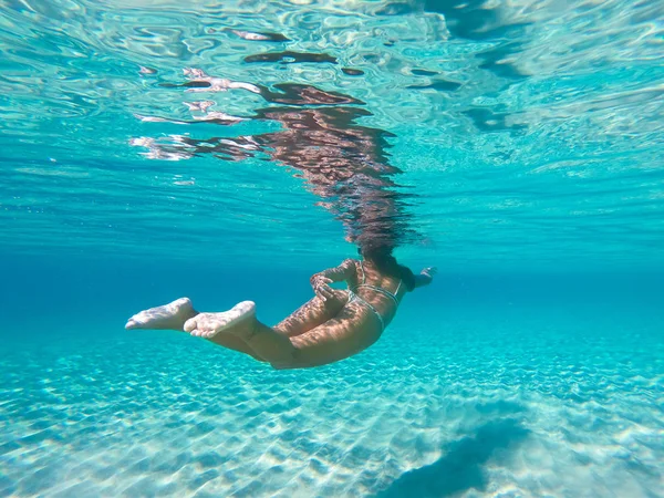 Praia tropical em El Nido, Palawan, Filipinas — Fotografia de Stock