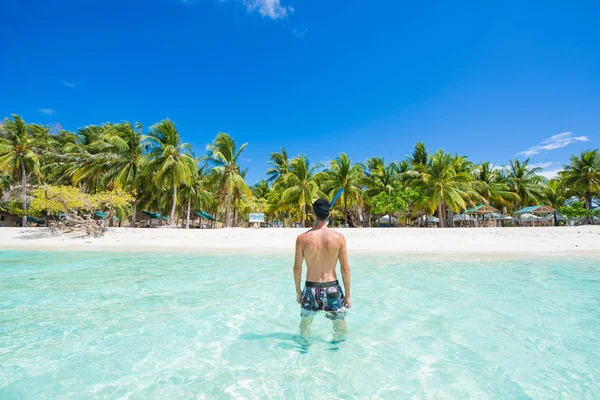 Tropical Beach in Coron, Filipijnen — Stockfoto