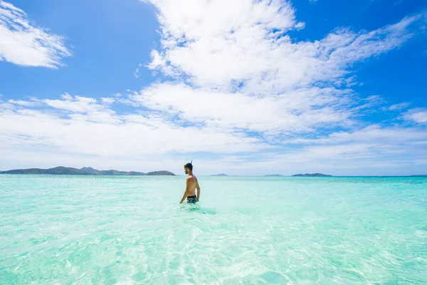 Tropical Beach in Coron, Filipijnen — Stockfoto