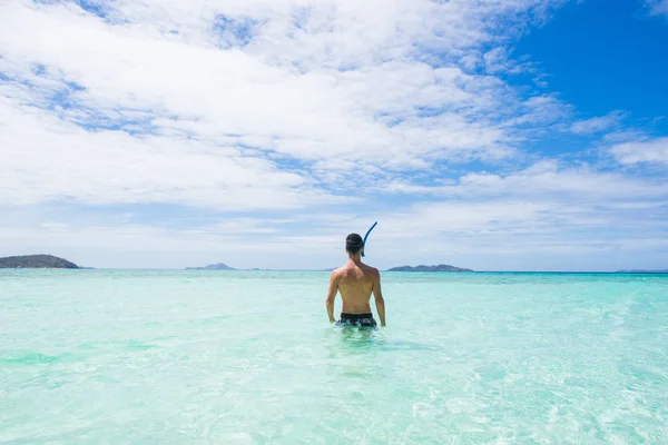 Tropisk strand i Coron, Filippinerne - Stock-foto