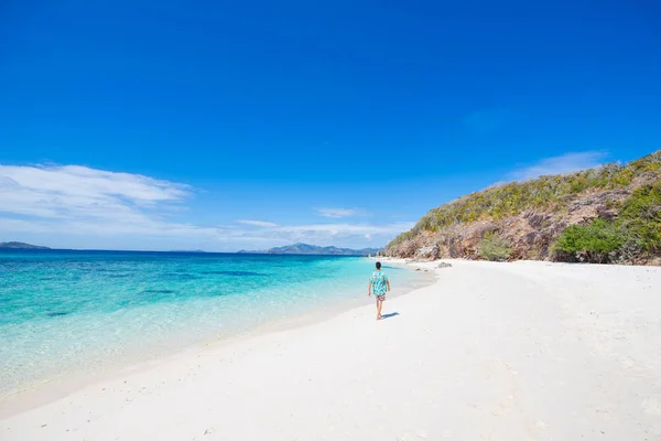 Tropical Beach in Coron, Filipijnen — Stockfoto