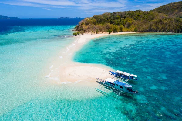 Tropical beach in Coron, Philippines — Stock Photo, Image