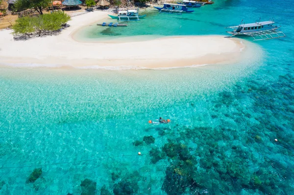 Praia tropical em Coron, Filipinas — Fotografia de Stock