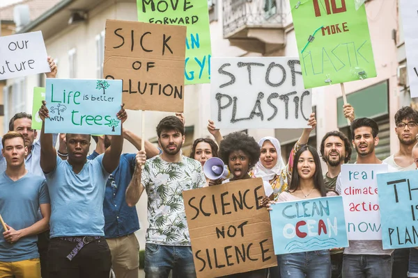 Aktivisté demonstrovat proti globálnímu oteplování — Stock fotografie