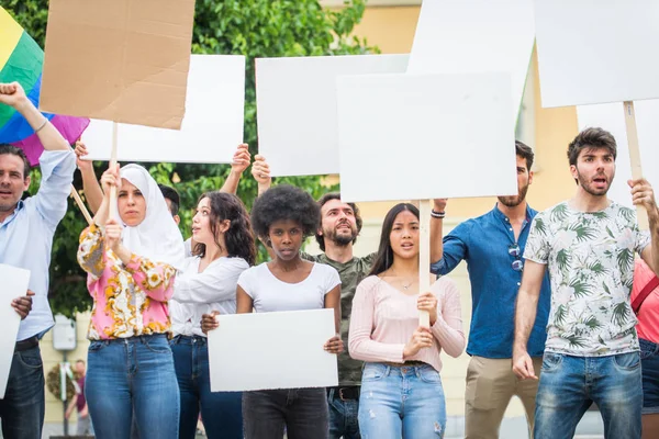 Activists demonstrating against social issues — Stock Photo, Image
