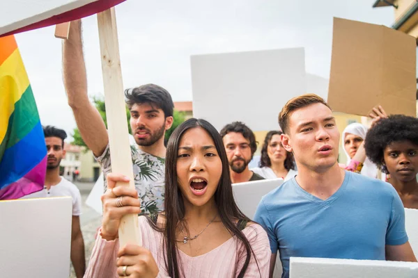 Manifestations d'activistes contre les questions sociales — Photo