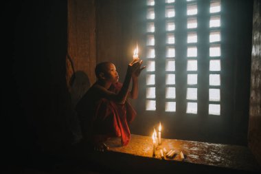 Bagan, Myanmar. 28 Şubat 2019. Yerel küçük bu portre