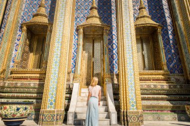 Bangkok, Tayland'ı keşfeden turistler