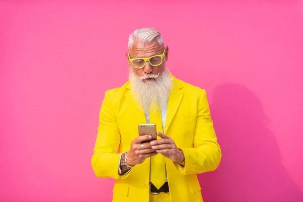 Senior Man Met Hipster Baard Stijl — Stockfoto