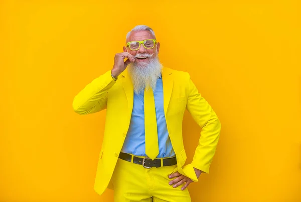 Senior Man Met Hipster Baard Stijl — Stockfoto