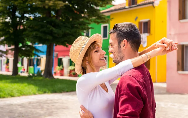 Beatiful Jovem Casal Divertindo Visitar Veneza Turistas Que Viajam Itália — Fotografia de Stock