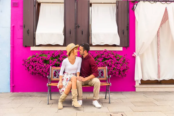 Beau Jeune Couple Qui Amuse Visitant Venise Touristes Voyageant Italie — Photo