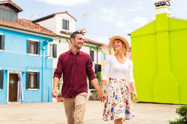 Beatiful Jovem Casal Divertindo Visitar Veneza Turistas Que Viajam Itália — Fotografia de Stock