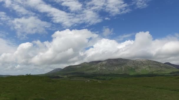 Hügel Und Ebene Der Connemara Irland — Stockvideo