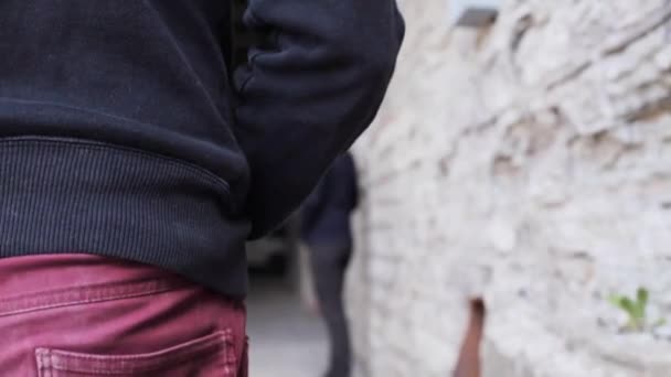 Drogué Achat Dose Drogue Revendeur Sur Rue — Video