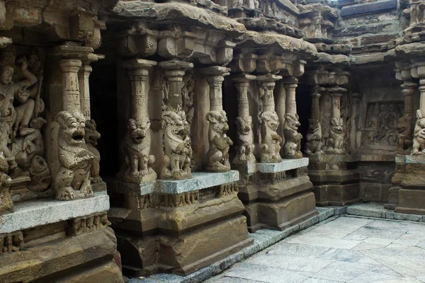Hindu tapınağı Kailasanatha, Kanchipuram, Tamil Nadu, Hindistan
