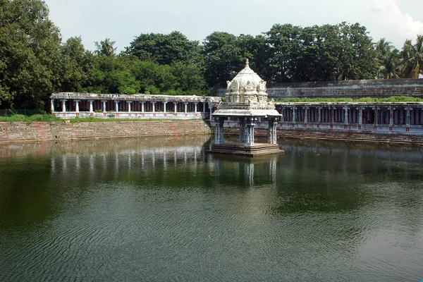 Temple lagoa, Kanchipuram, Tamil Nadu, Índia — Fotografia de Stock