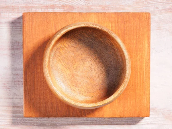 Coupe brune en bois sur un fond en bois — Photo