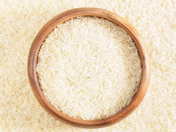 Arroz na tigela. Contexto do arroz basmati. Cozinha indiana ingre — Fotografia de Stock