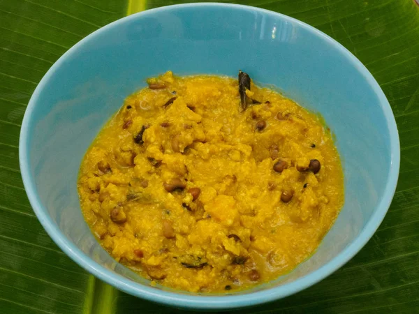 Traditionally cooked Indian vegetables on banana leaf, Kochi, Ke