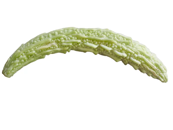 白を基調としたインドの緑の野菜モモルディカ・チャランティア. — ストック写真