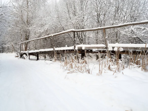 Зимний Пейзаж Деревянный Мост Снегу — стоковое фото