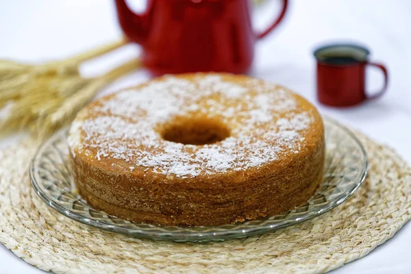 Zelfgemaakte Maïsmeel Cake Met Kokos Thee — Stockfoto