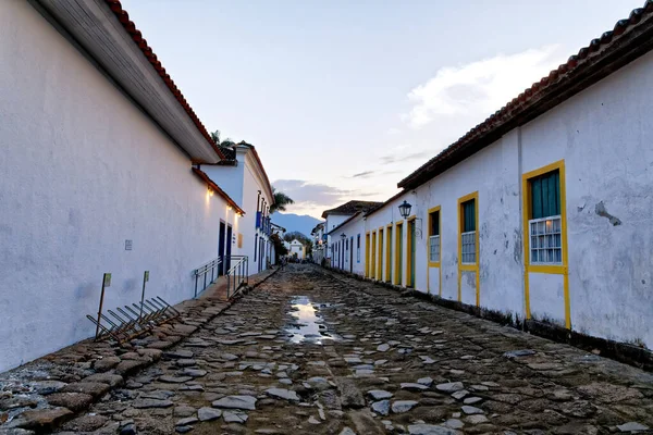 Paraty Rio Janeiro Brezilya Nın Tarihi Merkezindeki Kaldırım Taşlı Caddelerde — Stok fotoğraf