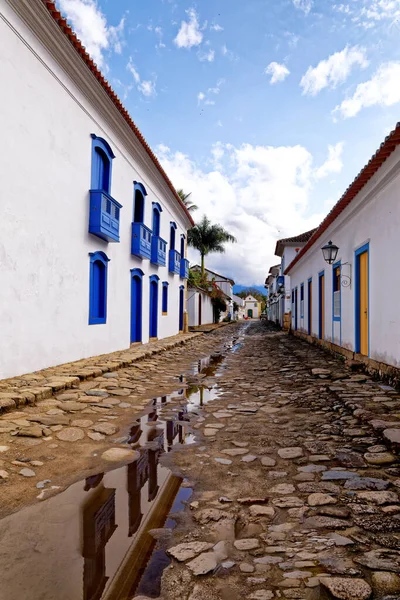 Kolonialne Domy Stylu Portugalskim Brukowanych Ulicach Historycznym Centrum Paraty Rio — Zdjęcie stockowe