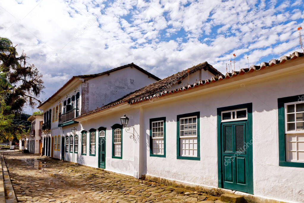 Colonial Portuguese-style houses on the cobblestone streets in the historic center of Paraty, Rio de Janeiro, Brazil