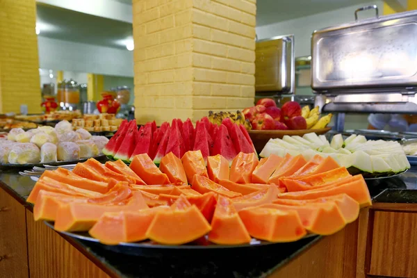 Breakfast Self Service Papaya Pineapple Watermelon Apple Melon Breads — Stock Photo, Image