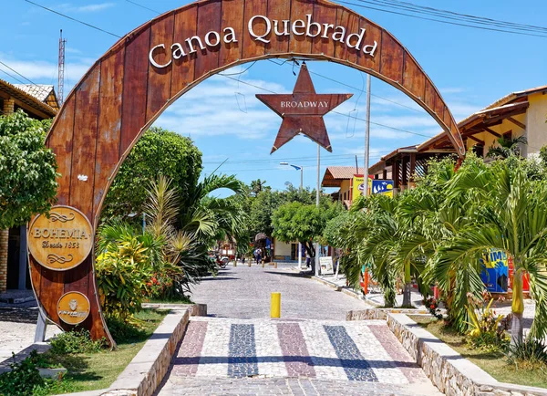 Canoa Quebrada, Brezilya - 30 Aralık 2018: Ceara eyaletindeki Canoa Quebrada şehrinde yıldızlı ünlü plaj sembolü.
