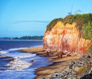 Guarapari şehrindeki Meape Plajı, Esprito Santo, Brezilya