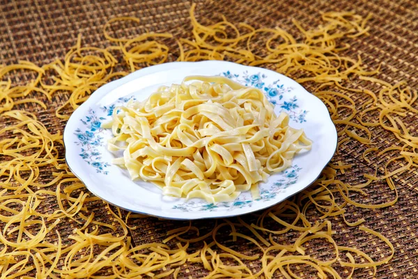 Fettuccine Knoblauch Und Gekocht — Stockfoto