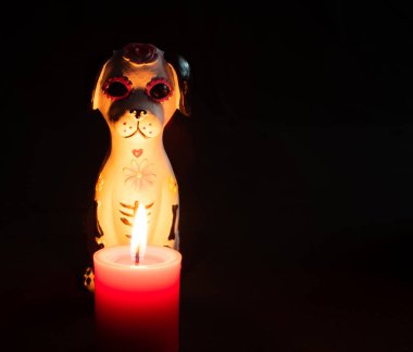 Cadılar bayramı ölü köpek Katrina pan muerto mumlar velas beyaz kırmızı karanlık