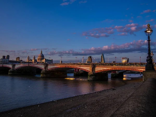 St Paul の大聖堂の夕日 — ストック写真