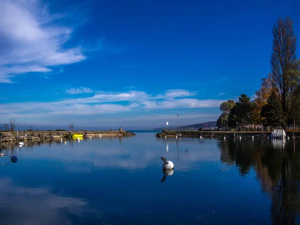 Porto no lago de Yverdon — Fotografia de Stock