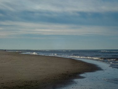 Hollanda 'daki Ameland adasının kumsalı.
