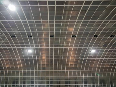 Zürih, İsviçre - 8 Aralık 2016: Rmistrasse 71 'deki Zürih Üniversitesi Genel Merkezi' nin iç salonu.