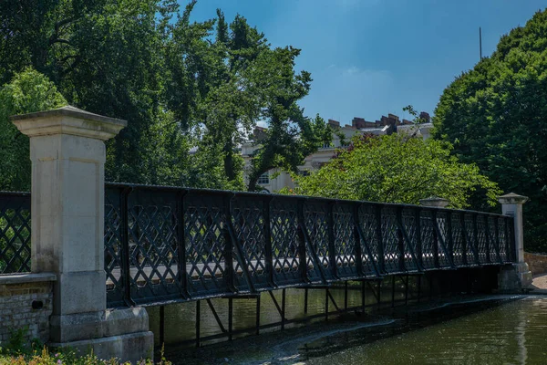 Puente Romántico Parque Londres Verano — Foto de Stock