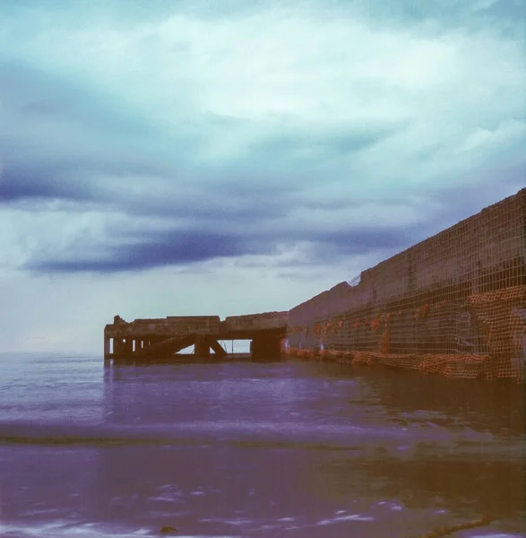 Molo Abbandonato Sul Mare Toscano Autunno Tramonto Con Effetto Lunga — Foto Stock