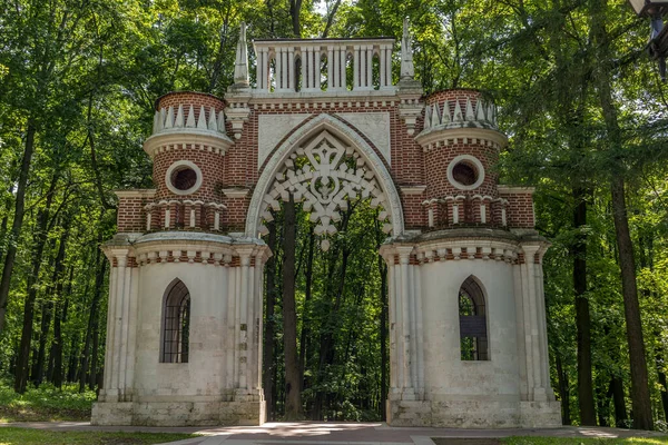 Φανταστική Πύλη Στο Πάρκο Tsaritsyno Στη Μόσχα — Φωτογραφία Αρχείου