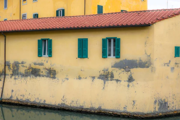 Kanał Stare Mury Dzielnicy Venezia Livorno — Zdjęcie stockowe