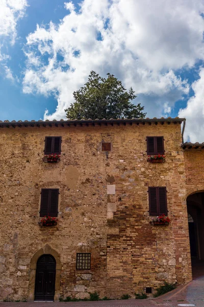 Small Medieval Street San Gimignano Tuscany — 스톡 사진