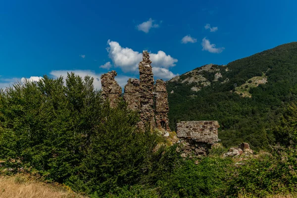 Pohled Zříceninu Hradu Korsice Podél Trasy Gr20 — Stock fotografie