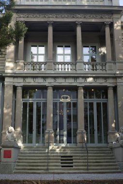 Chur, İsviçre - 19 Şubat 2017: Bahnhofstrasse 35 'teki 