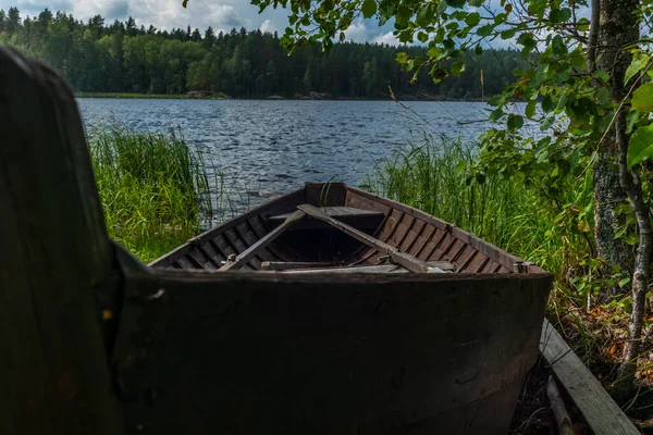 Old Wooden Rowing Boat Shore Saimaa Lake Finland — Stock Photo, Image